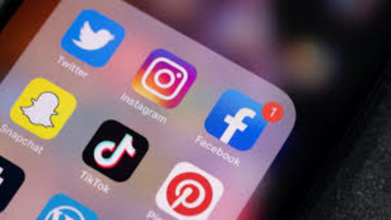 what is social media?