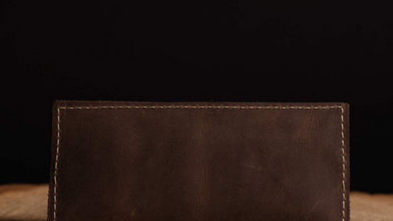 Discover the Perfect Leather Wallet for Women: A Blend of Style and Durability