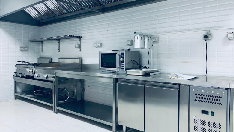 Commercial Kitchen Equipment: The Backbone of Every Successful Kitchen in Dubai