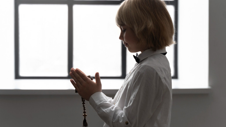 20+ Prayer Declarations To Speak Over Your Life