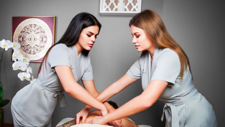 Benefits Of Four Hands Massage