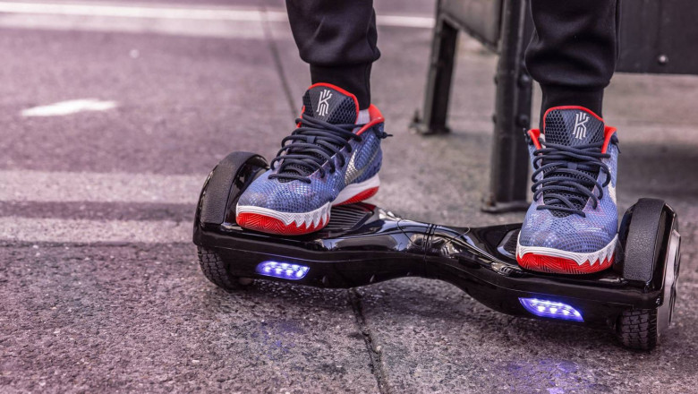 How to Choose the Best Hoverboard: A Buyer’s Guide
