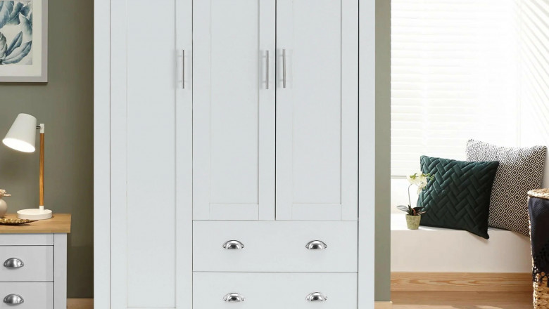 Spacious Triple Wardrobe with Drawers – Shop at Dream Home Store