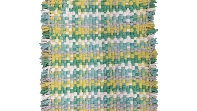 Enhance Your Bathroom Aesthetic with Project1000’s Handcrafted Bath Mats