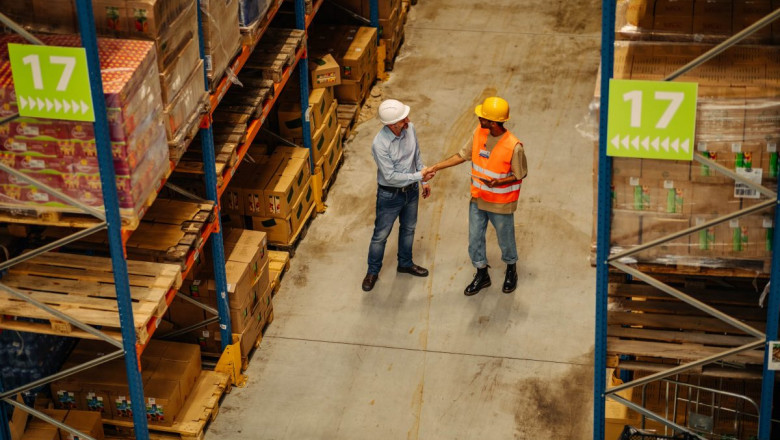 The Job of Fulfillment Logistics Organizations in Current Online Business