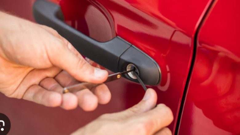 Automotive Locksmith Calgary: Trusted Experts at Lock & Locks Locksmith Calgary