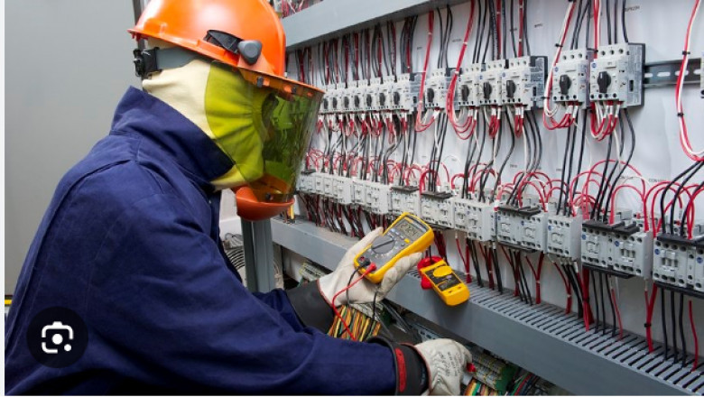 Comprehensive Commercial Electrical Services in Toronto with PSE Services