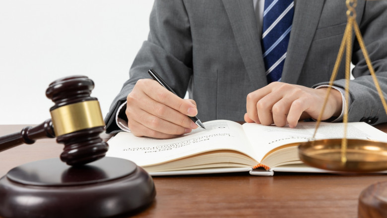 Do I Need a Lawyer to Settle My Car Accident Claim?