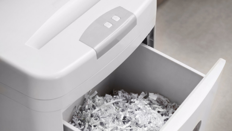 Paper vs. Digital: Why a Document Shredder Machine is Still Essential