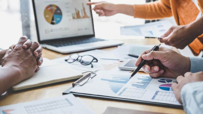 The Role of Marketing Agencies in Helping Businesses Lead Their Industry