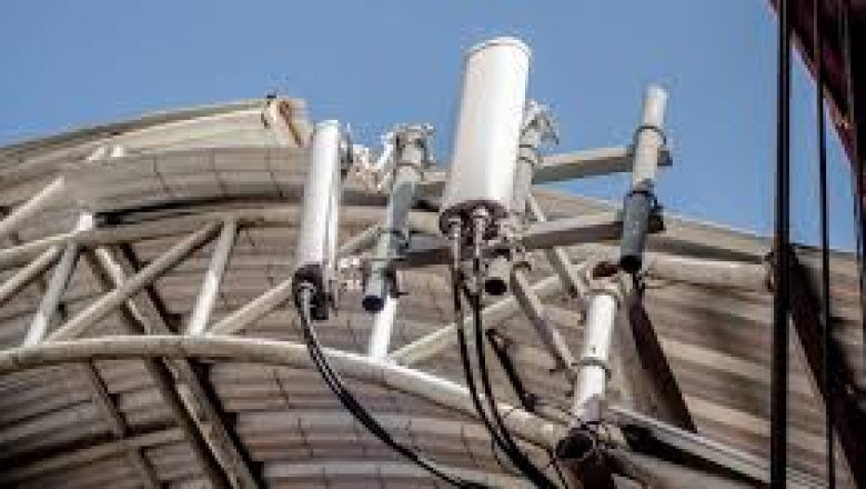 Distributed Antenna System (DAS) Market Dynamics: Enhancing Connectivity and Capacity for Urban and Public Venues.