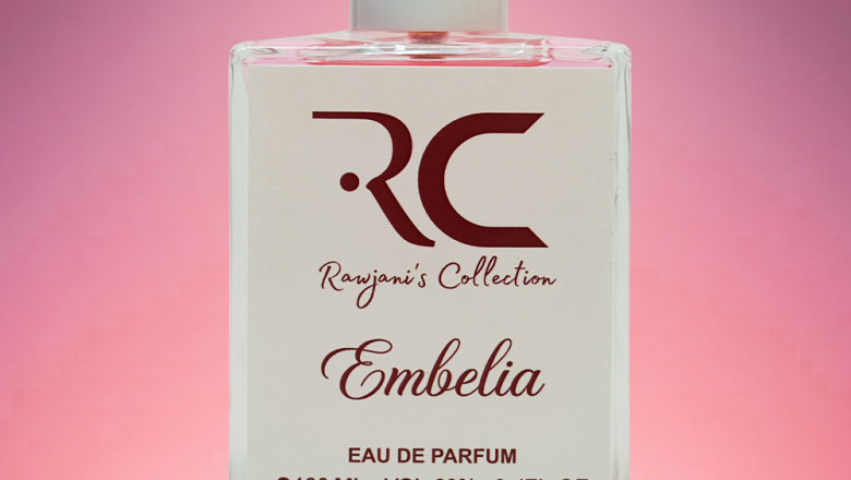 Top Perfumes for Women and Unisex Scents