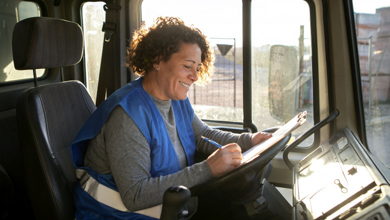 Looking for a Job with a Flexible Schedule? Consider Becoming a School Bus Driver
