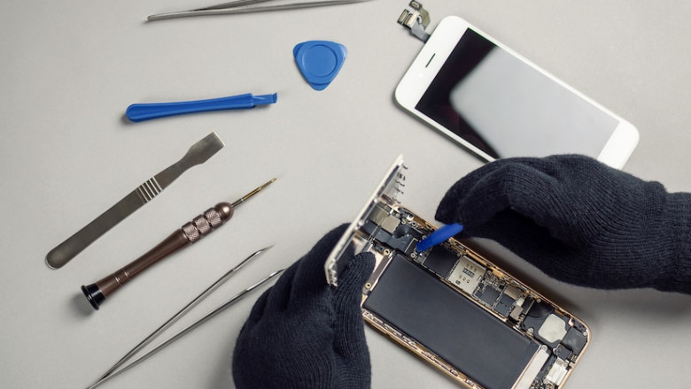 Cracked Screen? Fast Phone Repair in Newark, NJ