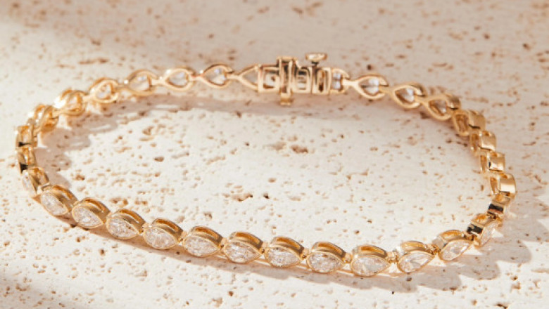 The Timeless Elegance of a Lab Made Tennis Bracelet