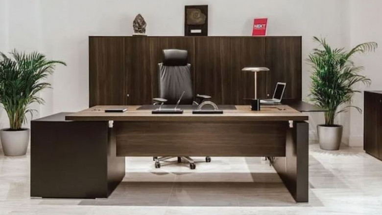The Ultimate Guide to Choosing the Perfect Office Table