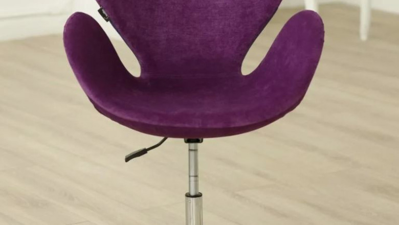 Why a Swivel Chair is a Must-Have for Comfort and Style