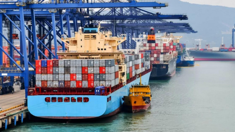 AUS Movers and Logistics