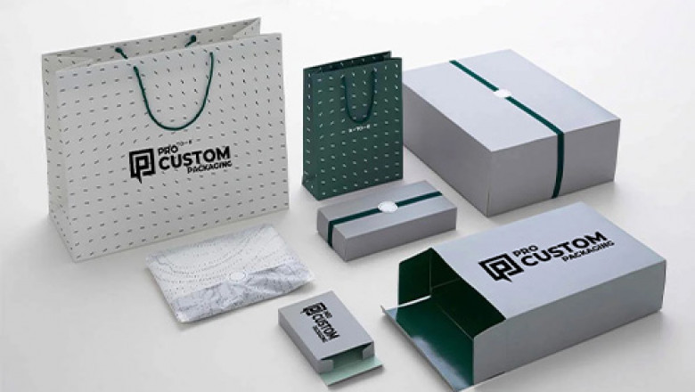Dress to Impress: How Custom Apparel Packaging Elevates Your Brand