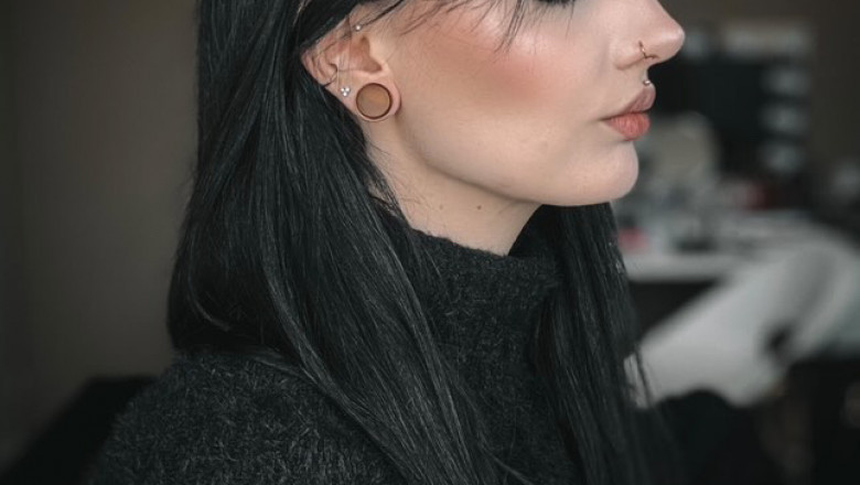 The Ultimate Guide to Stretched Ear Jewelry: Styles, Sizing & Where to Shop