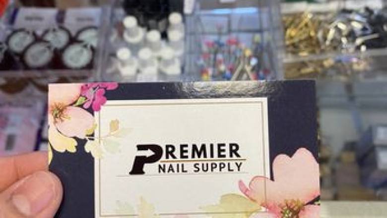 Discover the Best in Professional Nail Products: Kiara Sky Gel Polish, DND Nail Supply Wholesale &amp; Young Nails Top Coat