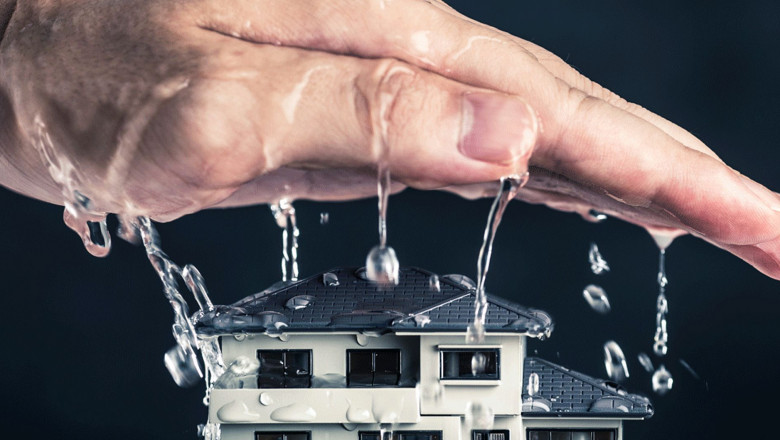How Do You Explain Water Damage to a Homeowner or Insurance Agent?