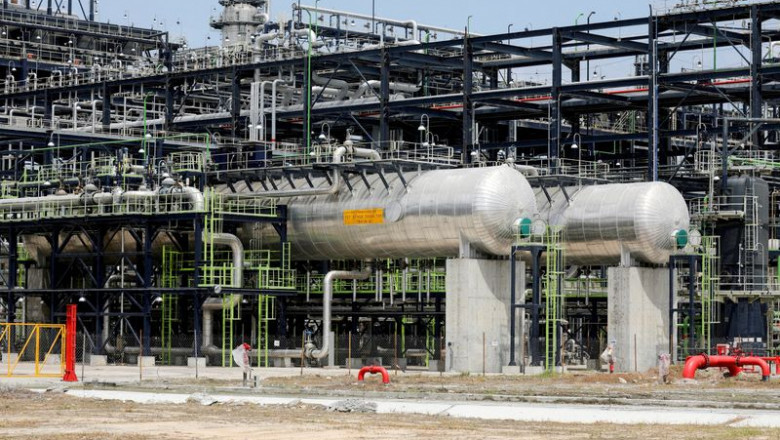 Oil Refining Pumps Market Demand Soars with Rising Industrial and Energy Sector Expansion