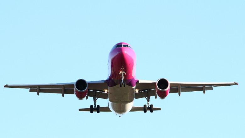 Qatar Airways Muscat Office  +1-888-839-0502