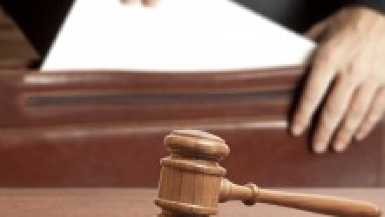 Why a Los Angeles Civil Litigation Lawyer Is Key in Contract Conflicts