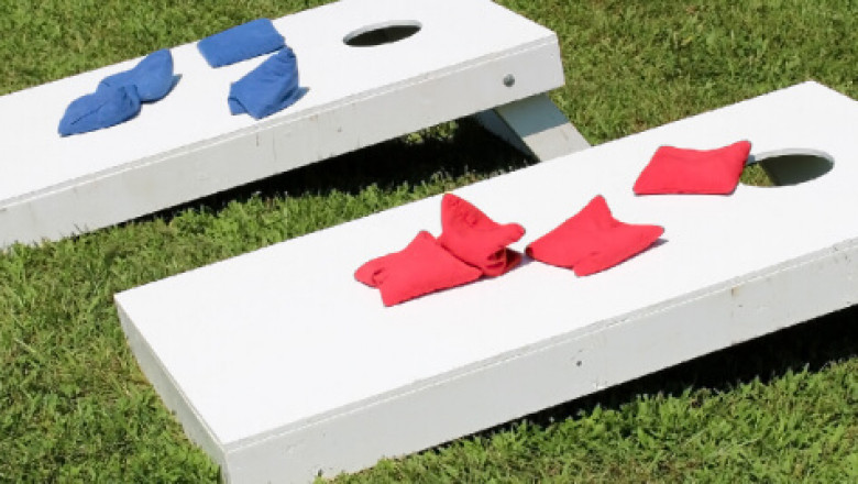 Discover the Thrilling World of Cornhole: Exploring the Growing Popularity and Trends