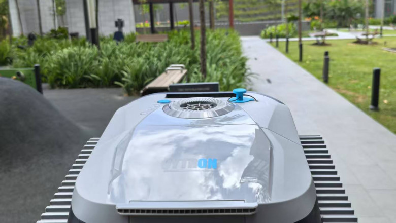 Why a Robotic Pool Cleaner Is a Must-Have This Summer