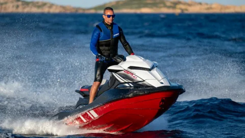 Jet Ski & Pontoon Boat Rentals with My Own Rental: Your Perfect Day on the Water Starts Here
