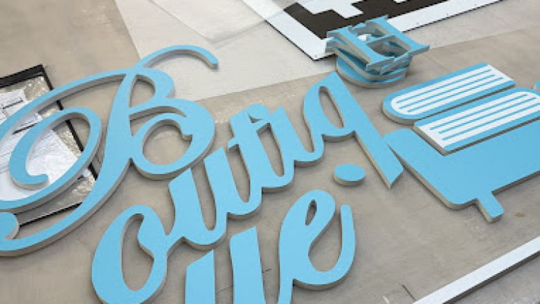 AlphaGraphics Orlando Central: High-Quality Signage &amp; Printing for Your Business