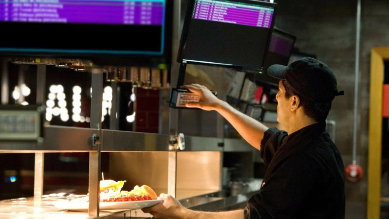 U.S. Quick Service Restaurant (QSR) Ecosystem Market to Gain from Digital Ordering Surge