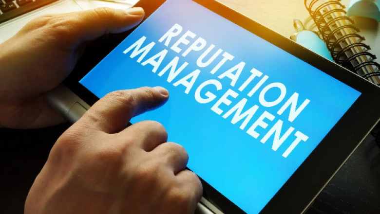 How Online Reviews Shape Customer Trust in Your Brand