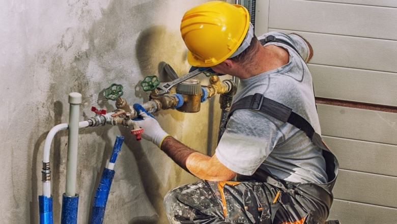 5 Signs It's Time to Call a Plumber in Holly Springs for Pipe Repairs