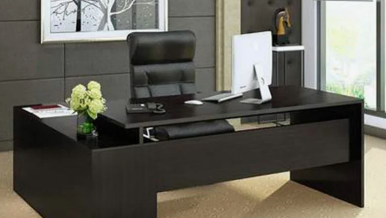 Choosing the Perfect Meeting Table for Your Office
