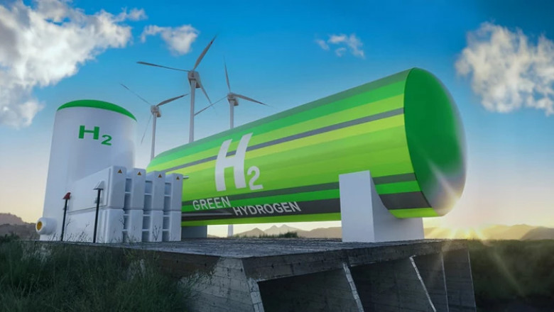 Green Hydrogen Market Forecast: Growth Drivers, Challenges, and Projections for 2025 to 2030