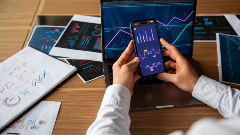 How to Win at Opinion Trading: A Skill-Based Approach to Gaming the Market