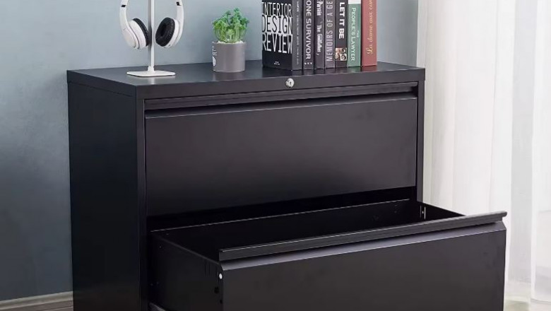 The Versatility and Benefits of Lateral Steel Cabinets in Modern Workspaces
