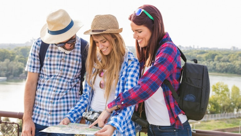 Group Travel Hacks: How to Plan a Trip Without Losing Your Mind