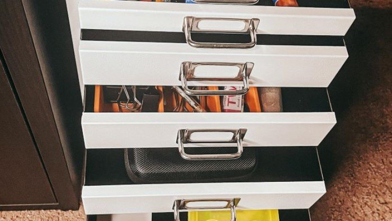 Keep Your Office Organized with the Perfect File and Storage Cabinets