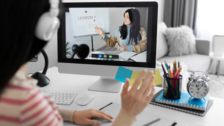 Elevate Your Entrepreneurial Journey with Online Coaching