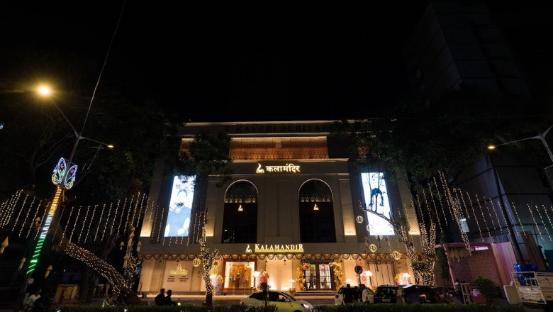 Exquisite Gold, Diamond, and Platinum Jewelry at Kalamandir Jewellers in Borivali