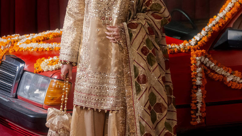 Mohsin Naveed Ranjha 3Pc Unstitched Festive Suit