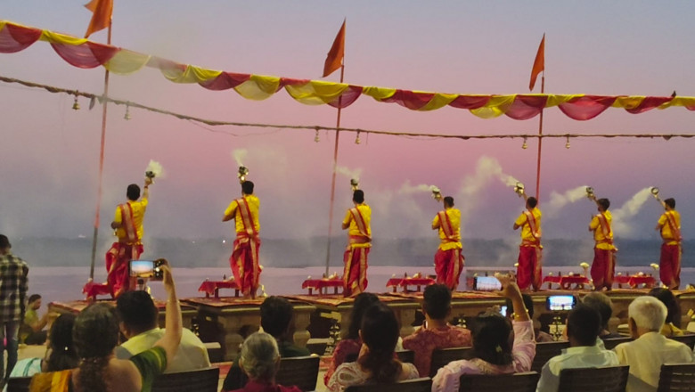 What is Online Puja and Ganga Aarti