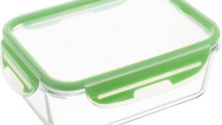 Impact of Sustainable Packaging on the Pet Containers Market Expansion