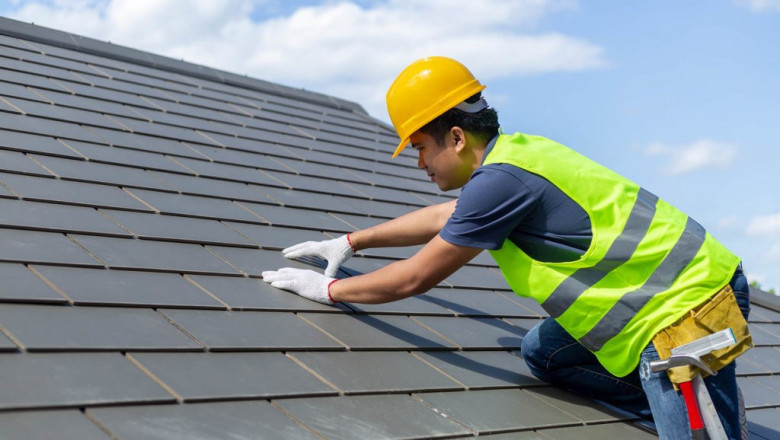 What Signs Indicate You Need Immediate Roof Repair Help