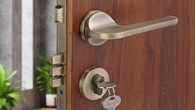 Top-Rated Door Installation Waltham MA – Enhance Your Home with Igor’s Construction