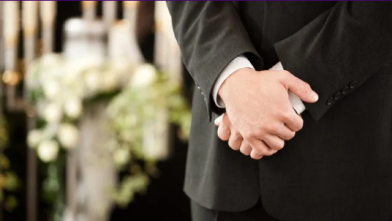 Why Is Hiring A Funeral Director Essential?